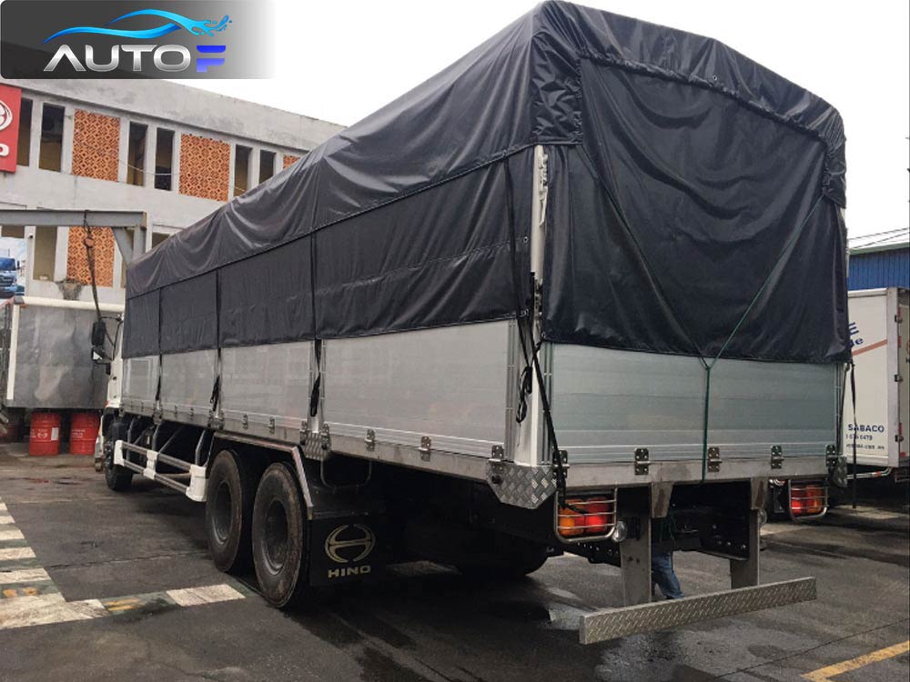 Xe tải Hino FL8JW7A ( 15 tấn, dài 9.4 mét): Giá bán, thông số